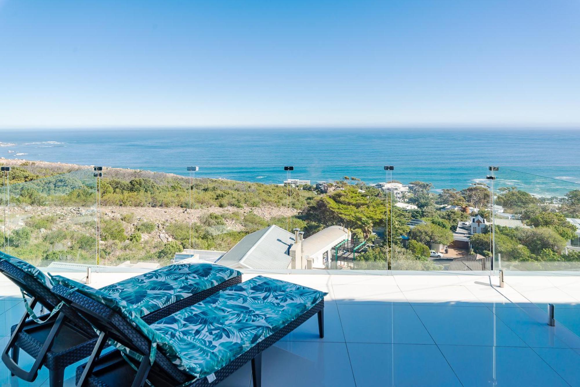 Camps Bay Blue Self-Catering Studios Le Cap Extérieur photo